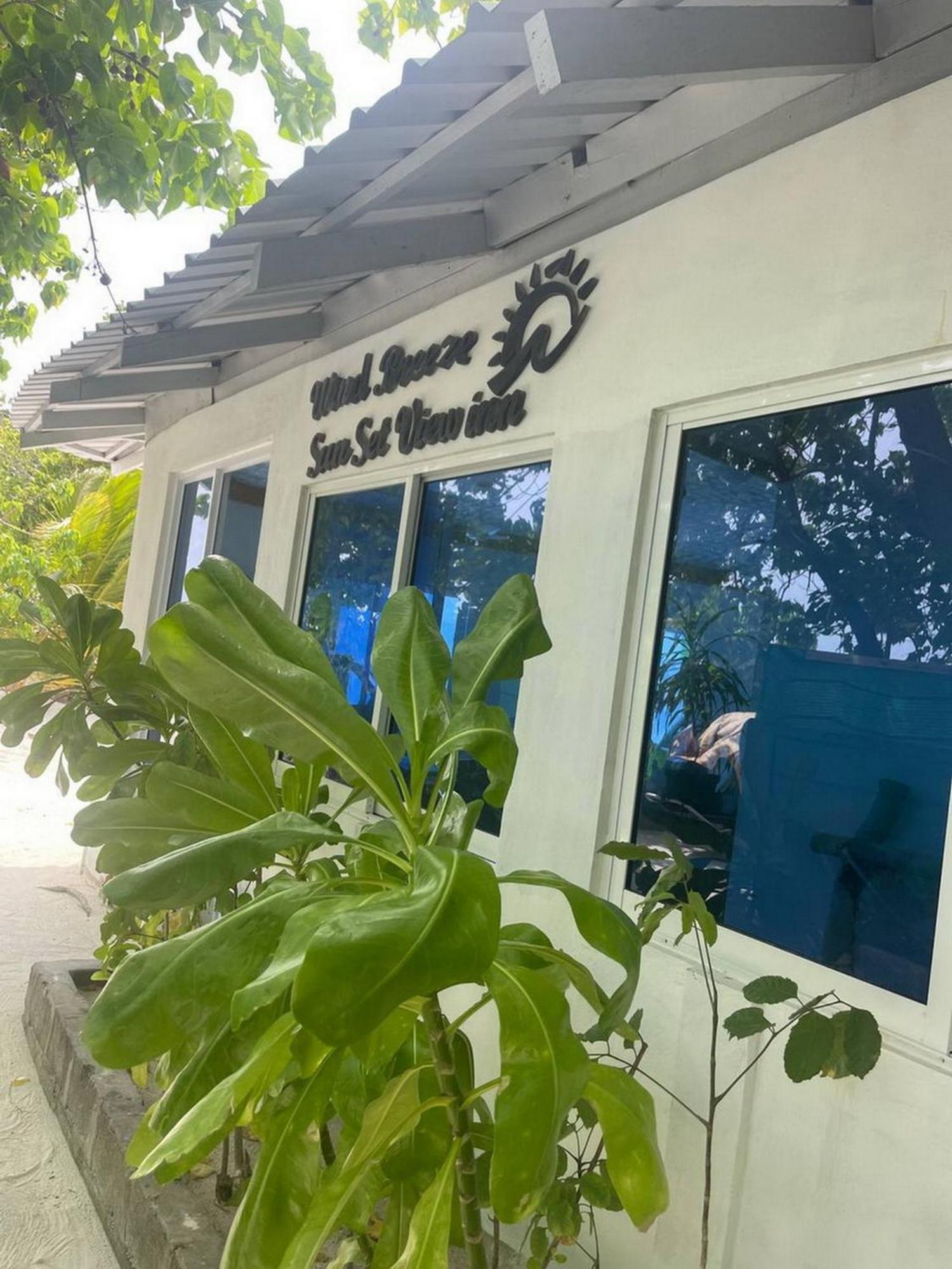 Wind Breeze Sunset View Inn Guraidhoo  Buitenkant foto