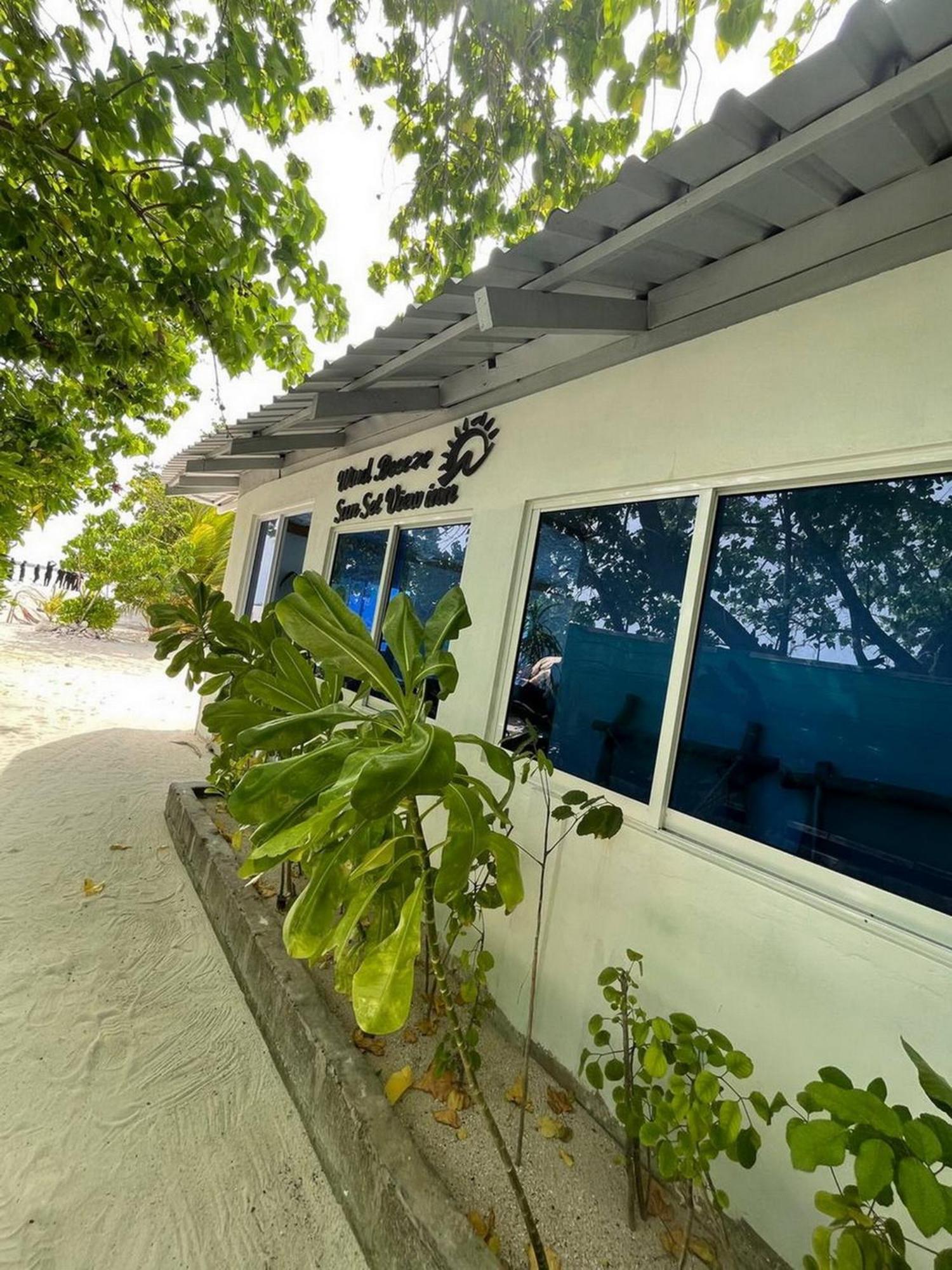 Wind Breeze Sunset View Inn Guraidhoo  Buitenkant foto